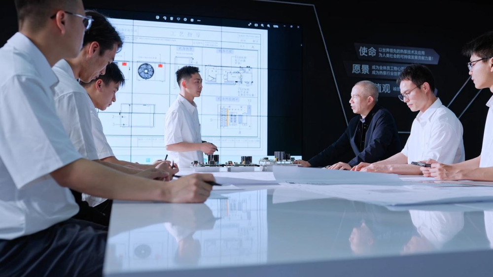 AMITIME: With 21 years of in-depth cultivation in the European market, a professional and high-end heat pump OEM/ODM manufacturer